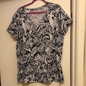 Roaman's Monochrome Paisley Short Sleeve Top